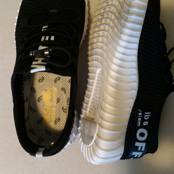 Indestructible Shoes - Picture 5 of 5